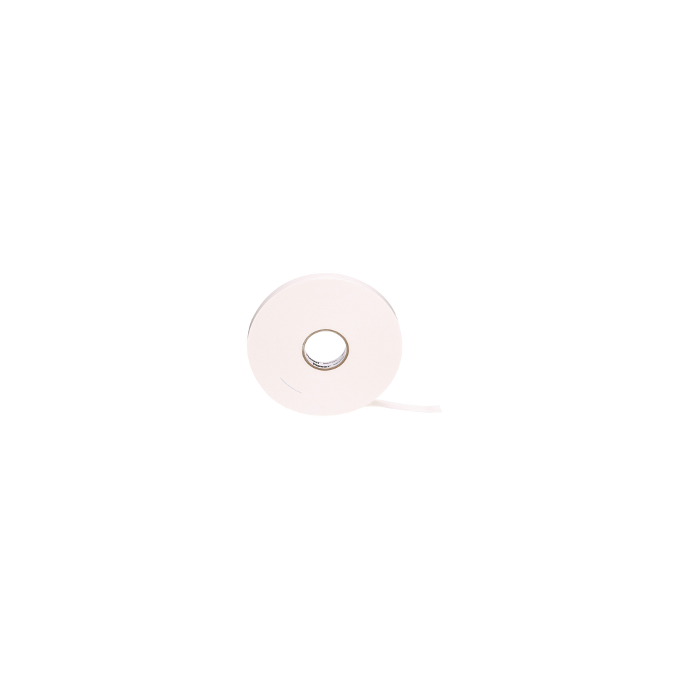 P32W2A2757